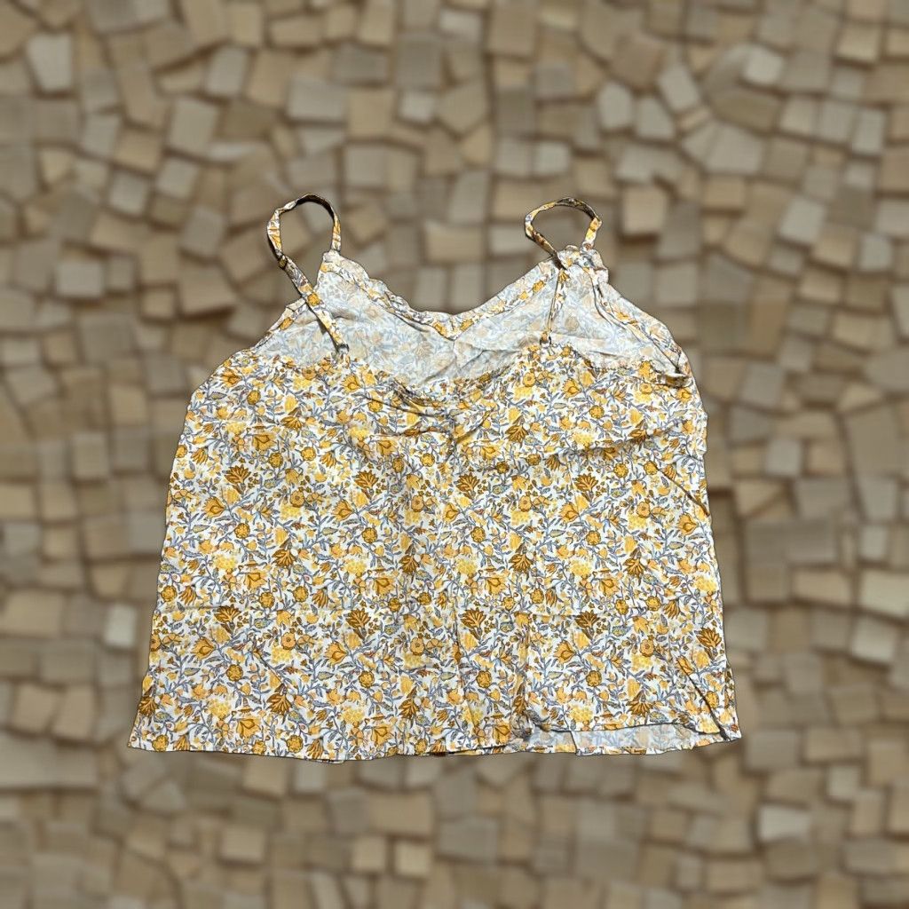 Old Navy Old Navy Tank Top Womens M Yellow Floral Sleeveless V-Neck Pullover Casual Size M / US 6-8 / IT 42-44 - 1 Thumbnail