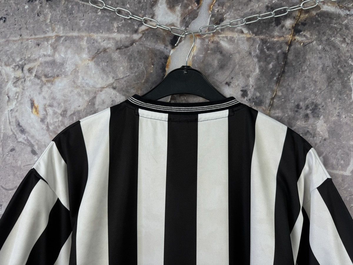 Vintage Score Draw Newcastle United Jersey 1983-1984 Retro Football Size US XL / EU 56 / 4 - 15 Thumbnail