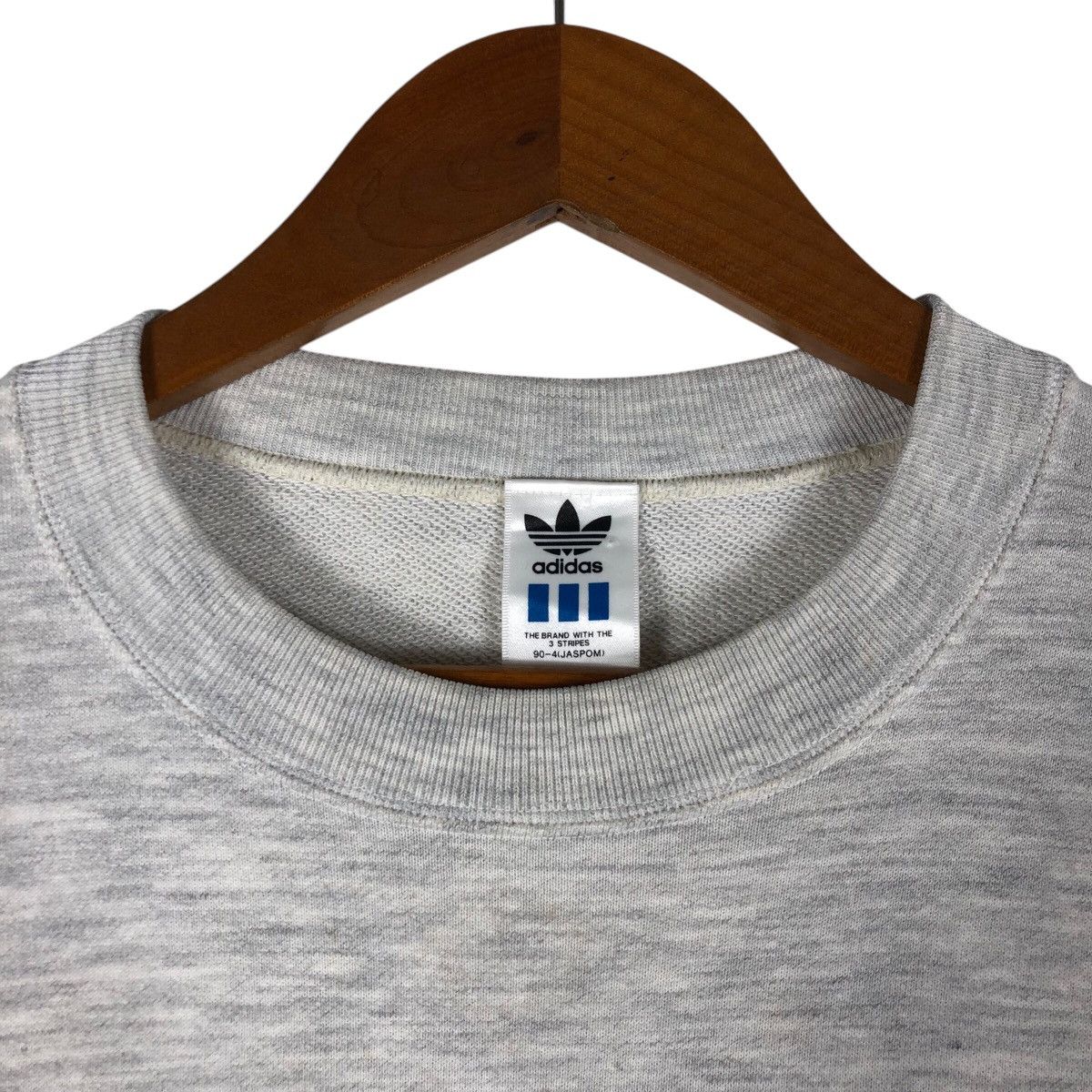 Adidas Adidas Vintage Trefoil Big Logo Crewneck Sweatshirt Size US L / EU 52-54 / 3 - 3 Thumbnail