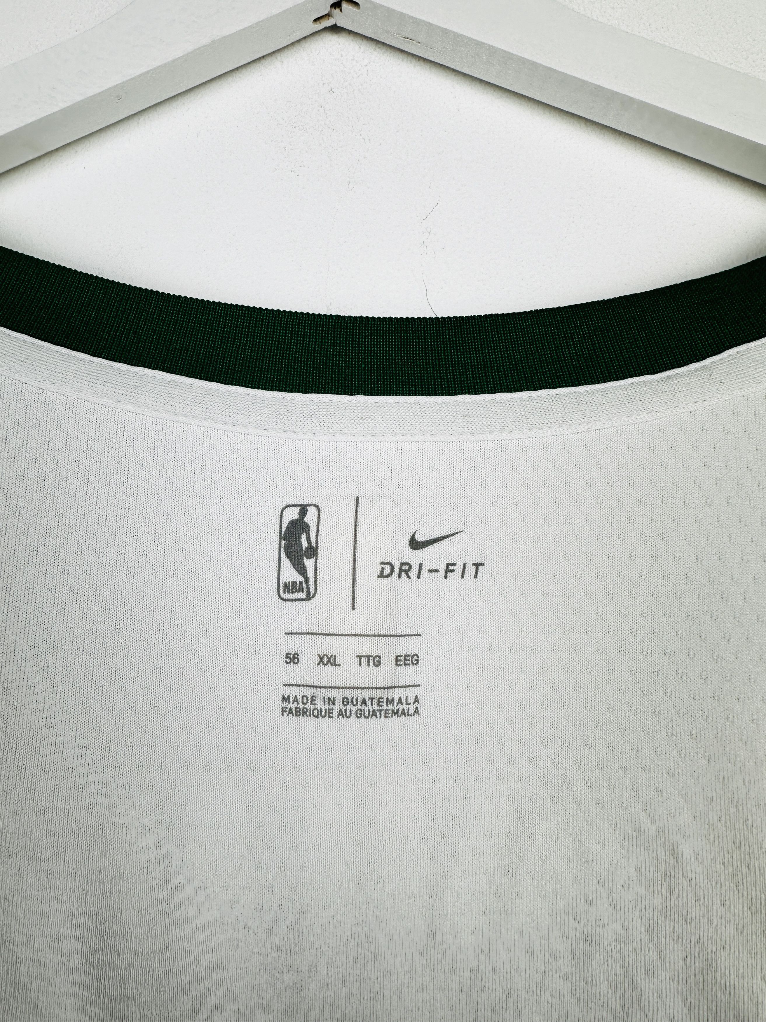 Nike #11 Irving Boston Celtics NBA Swingman Jersey Size US XL / EU 56 / 4 - 9 Thumbnail