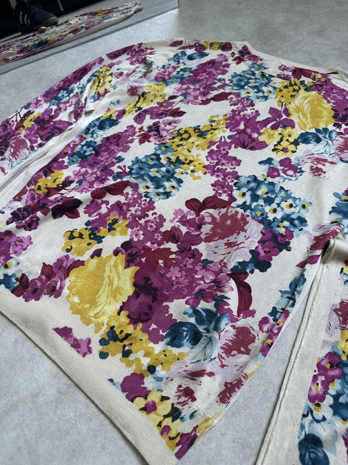 Dolce & Gabbana Archive Dolce Gabbana silk floral cardigan Size L / US 10 / IT 46 - 7 Thumbnail