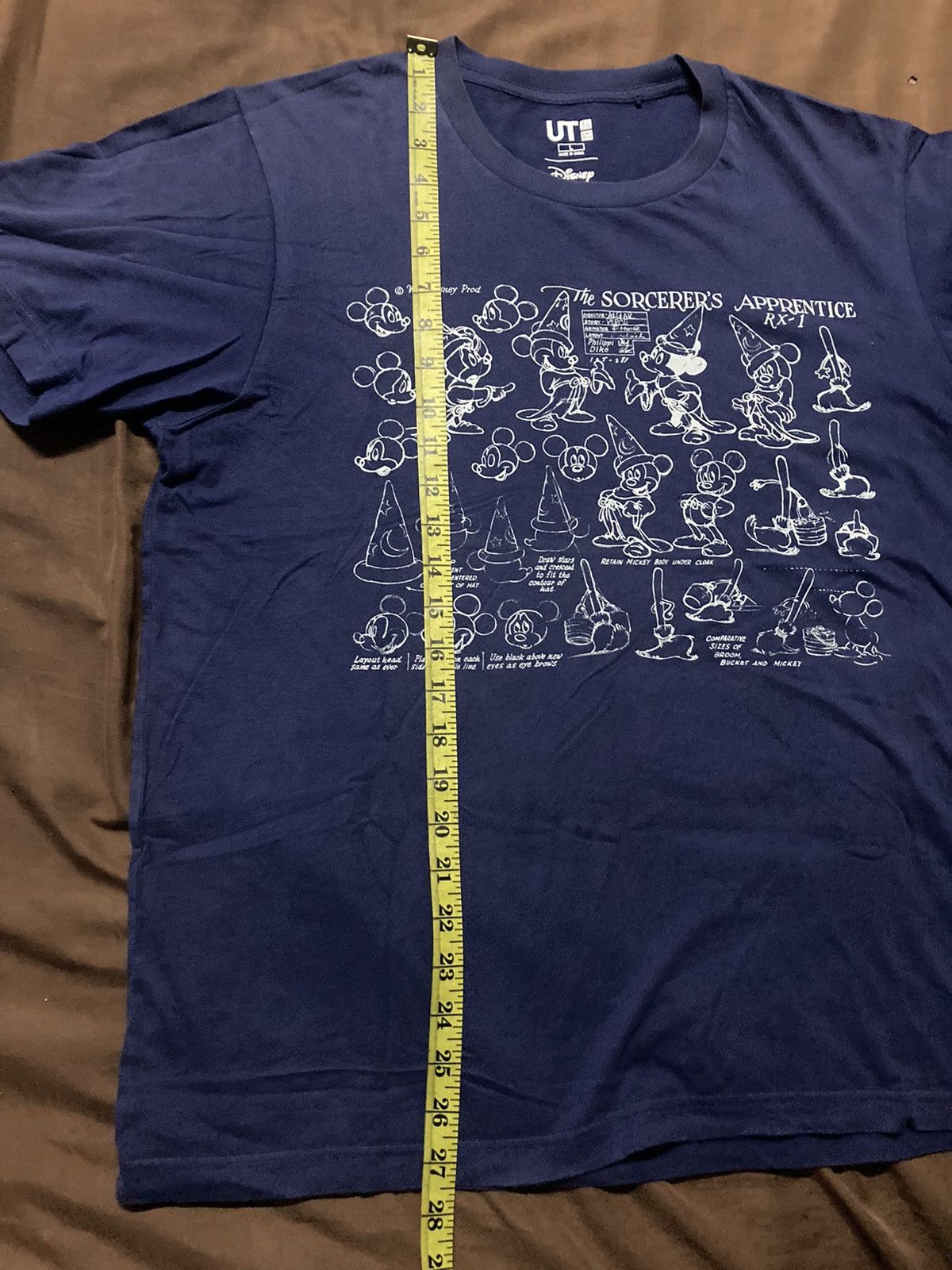 Disney × Uniqlo UT x Disney Mickey Mouse Sorcerer Tee Size US L / EU 52-54 / 3 - 7 Thumbnail
