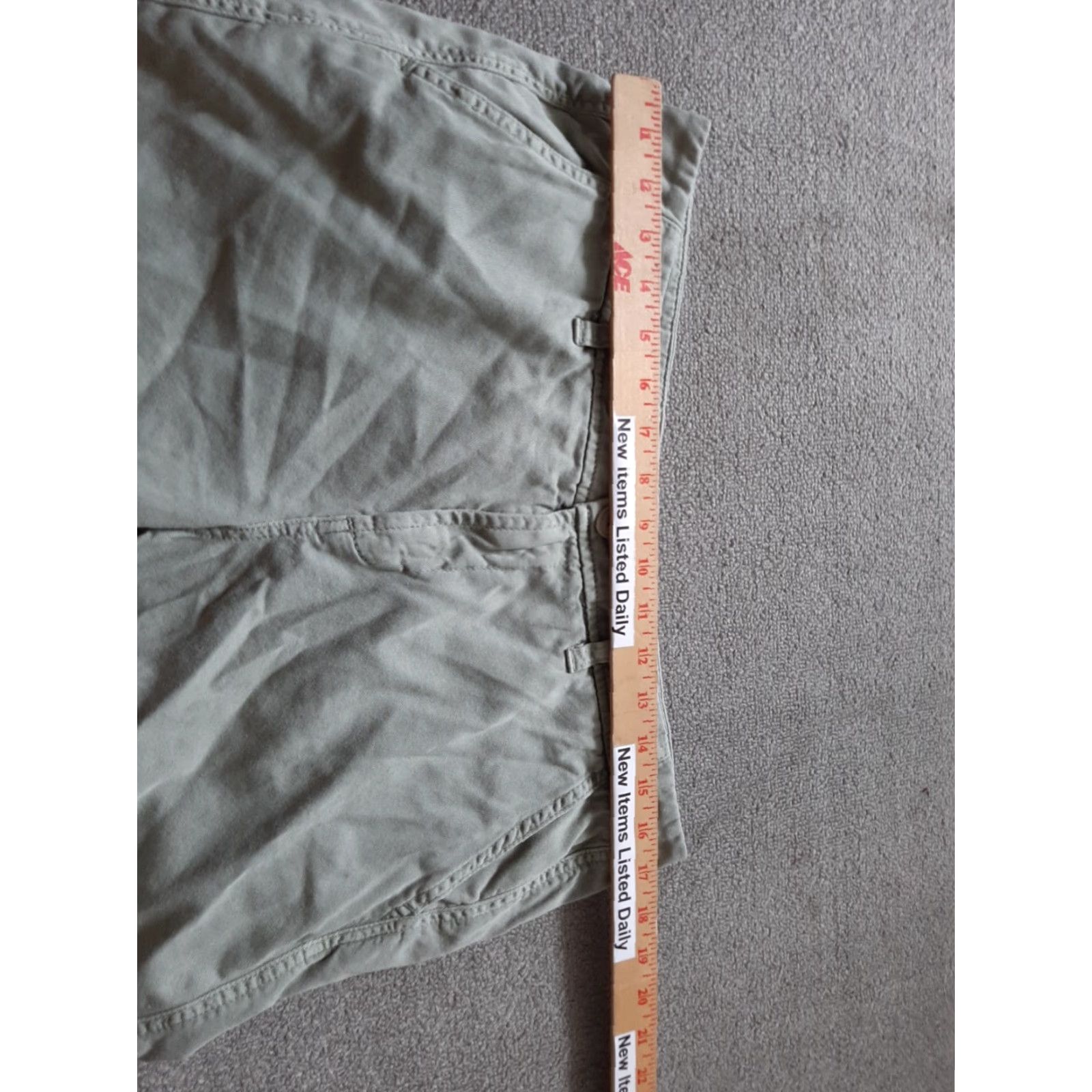 J.Crew J.CREW Shorts Womens Size 10 Chino Gray Regular Size 10 Womens Chino Shorts Size 32" / US 10 / IT 46 - 2 Thumbnail