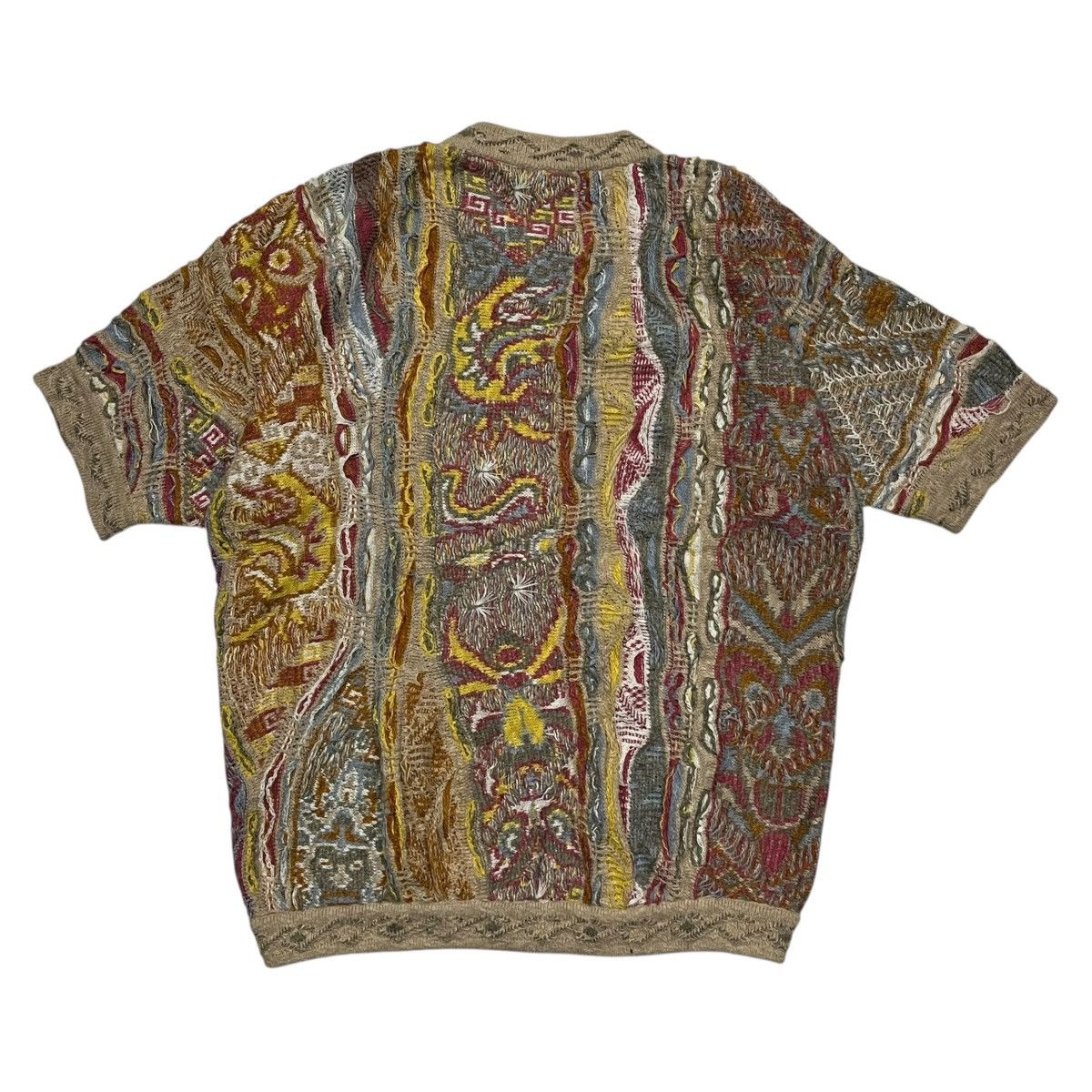 Coogi Vintage Coogi Short Sleeve 3d Knit Size US M / EU 48-50 / 2 - 4 Thumbnail