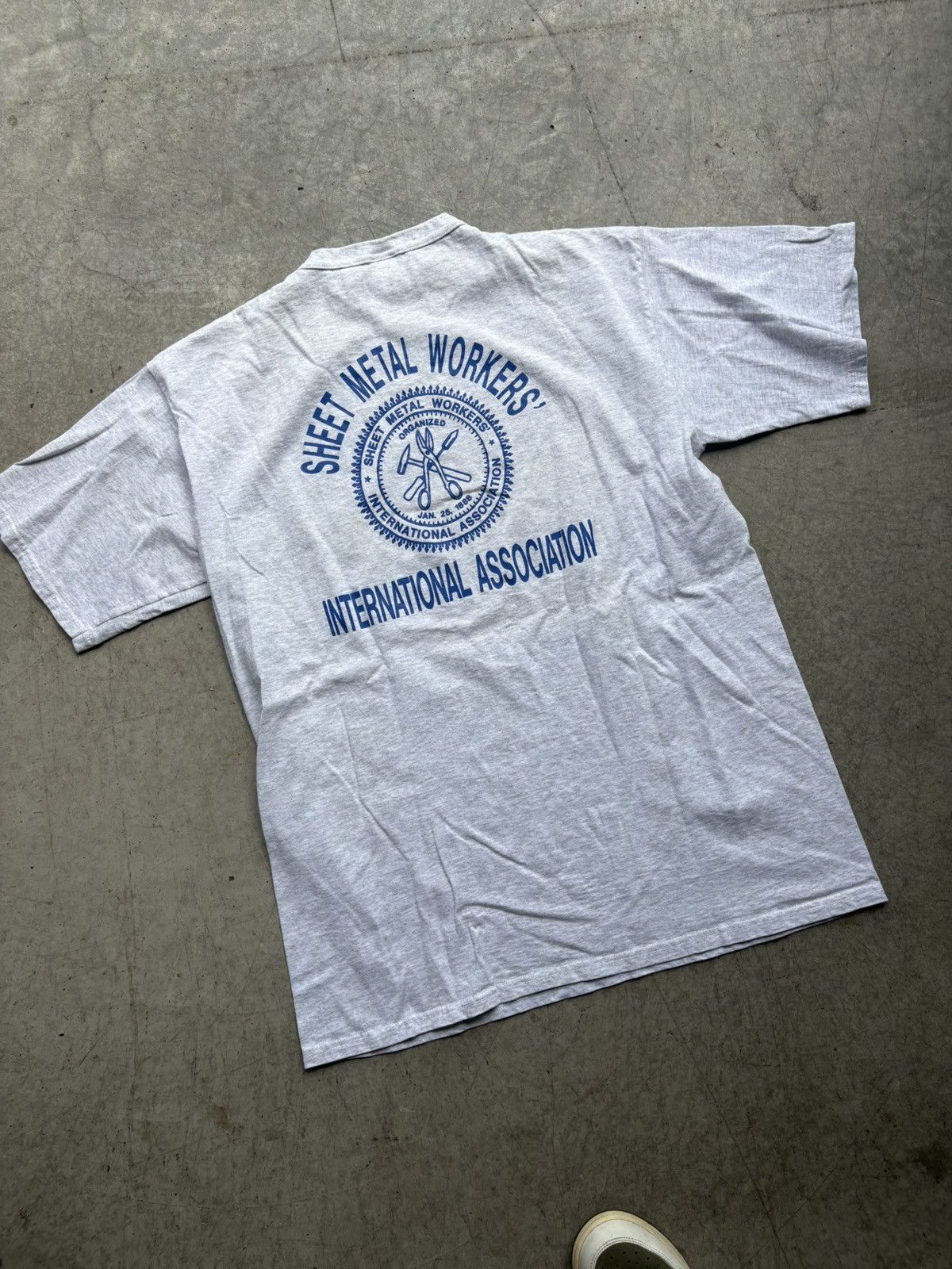 Vintage Vintage 1990’s Metal Worker T-Shirt Size US XL / EU 56 / 4 - 3 Thumbnail