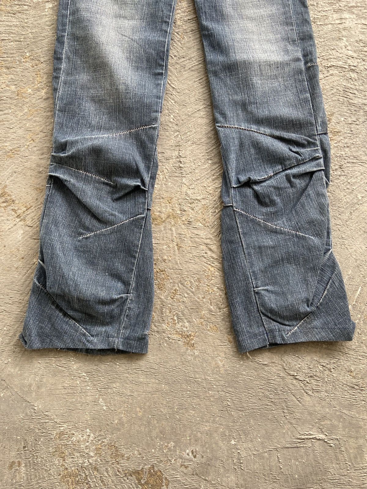 Marithe + Francois Girbaud 2000s Marithe Francois Girbaud - Wrinkled Denim Pants Size US 26 / EU 42 - 11 Thumbnail
