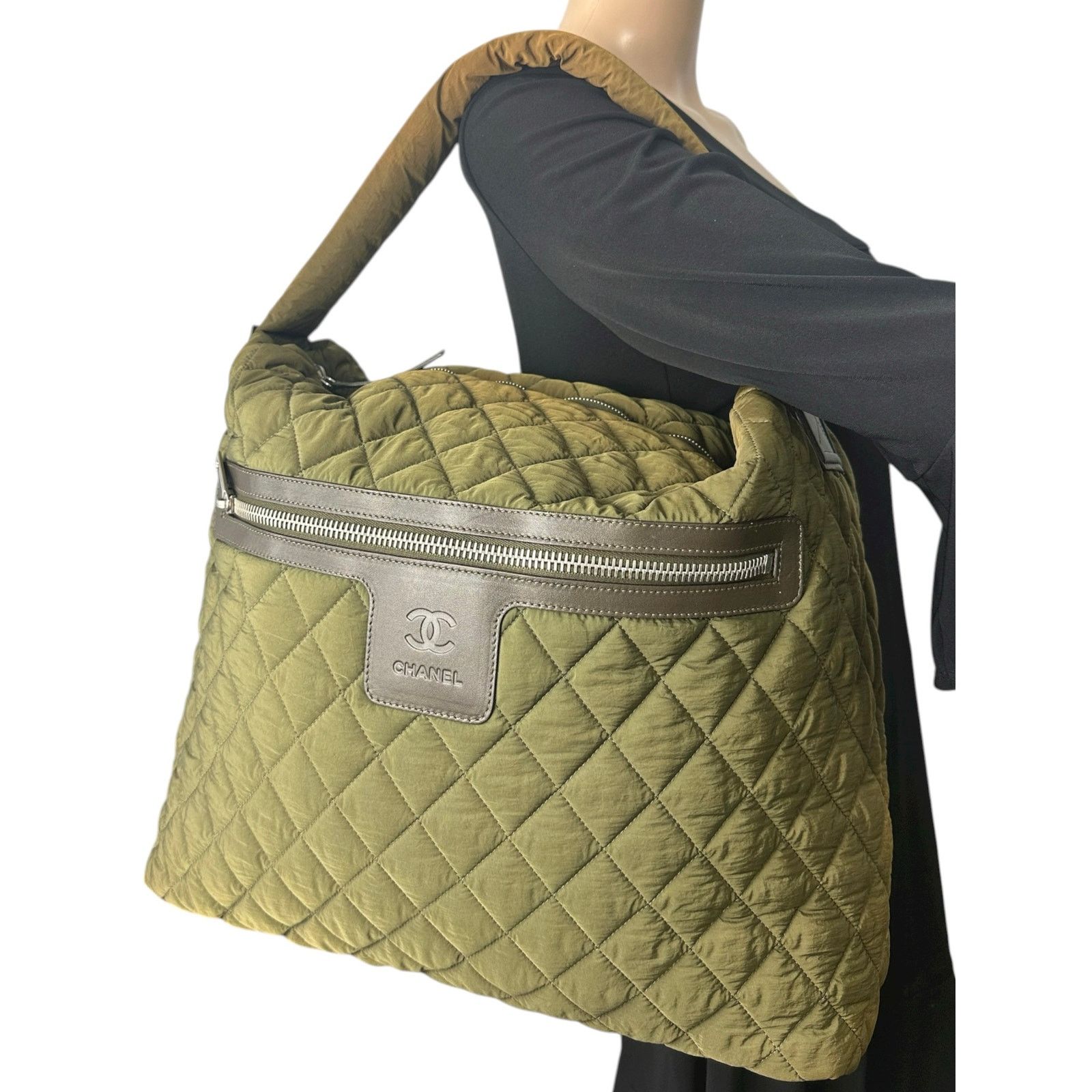 Chanel Chanel CC Cocoon Nylon Hobo Bag Size ONE SIZE - 8 Thumbnail
