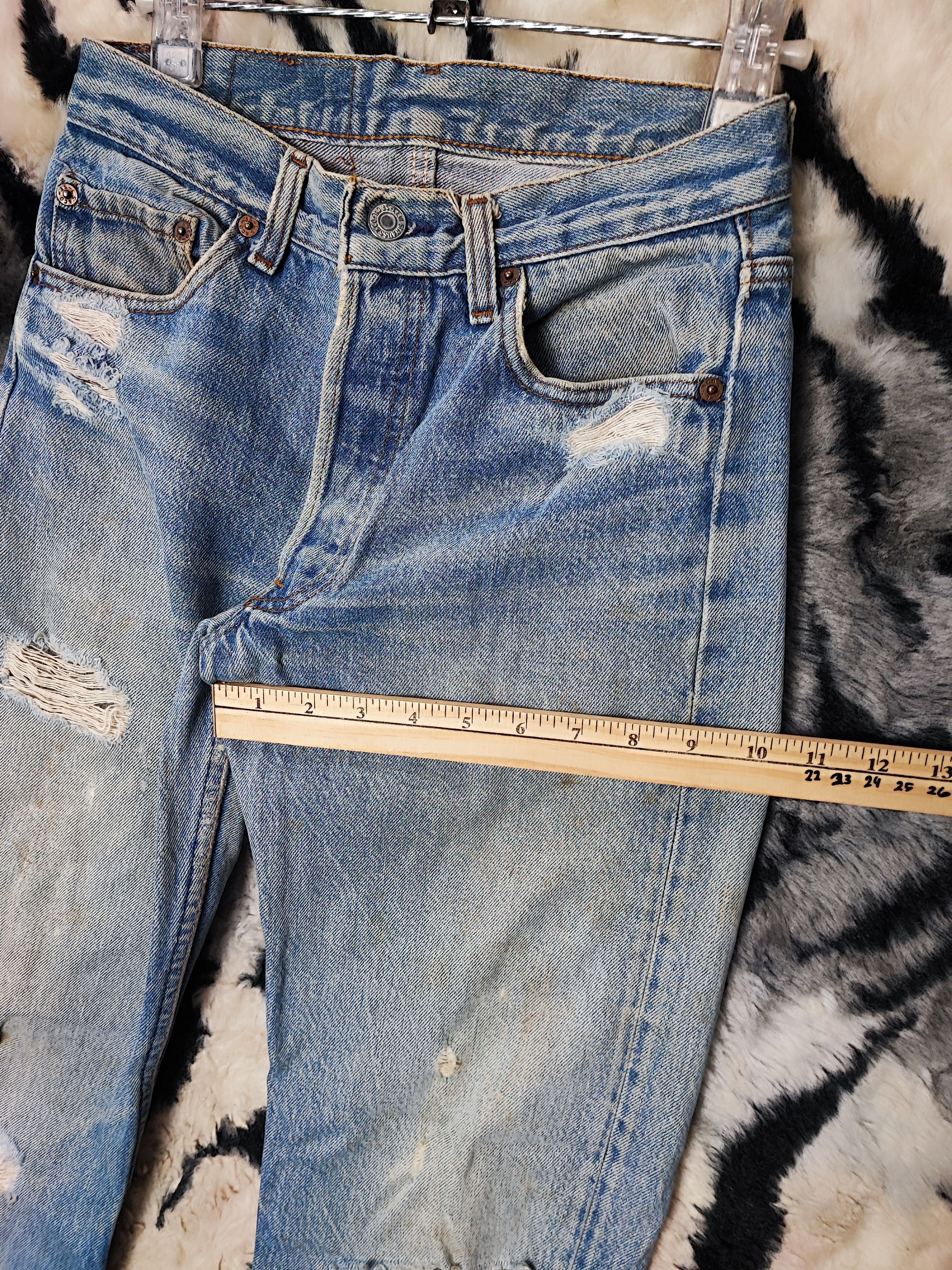 Levi's Vintage 80s Levis 501 0115 Sun Faded Jeans Size US 26 / EU 42 - 5 Thumbnail
