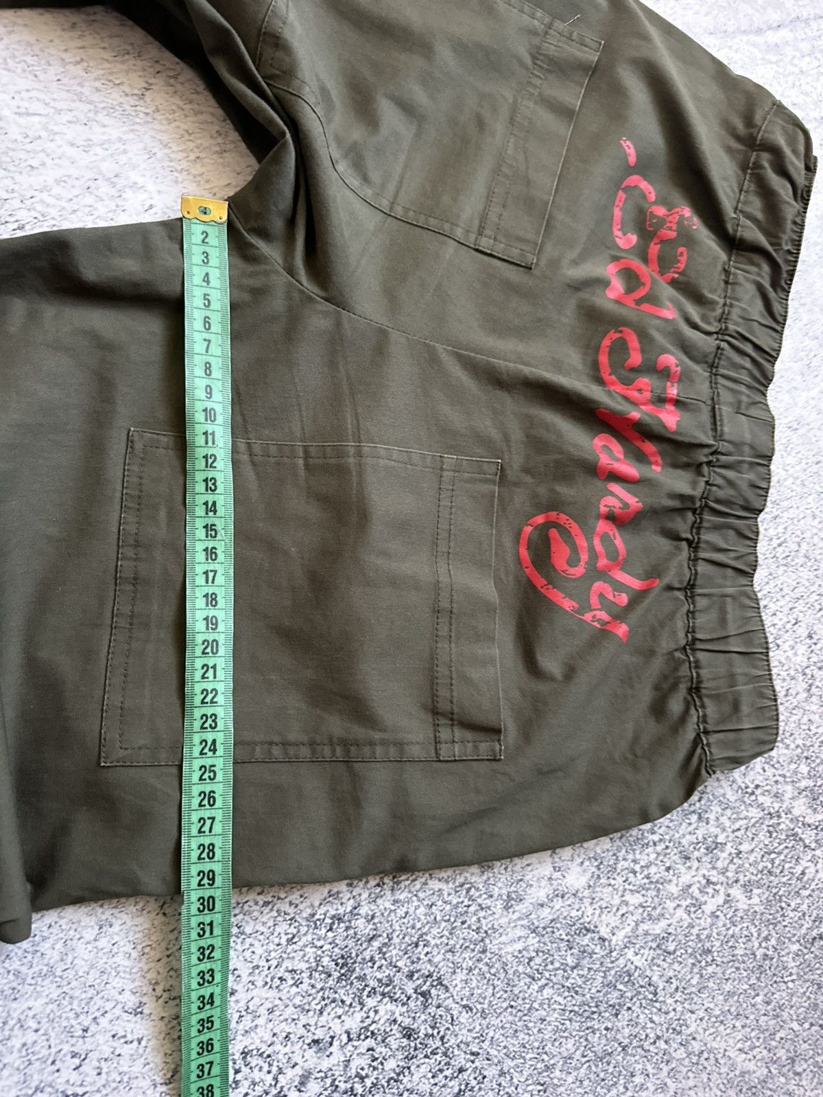 Ed Hardy ED HARDY JAPANESE EMBROIDERED PARACHUTE CARGO PANTS Sz XS Size 30" / US 8 / IT 44 - 17 Thumbnail
