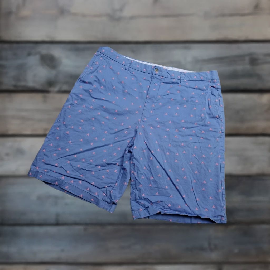 Peter Millar Peter Millar Shorts Mens 42L Blue Shark All Over Print Chino Golf Flat Front Shorts Mens Blue Shark All Over Print Chino Flat Front Size US 42 / EU 58 - 1 Thumbnail