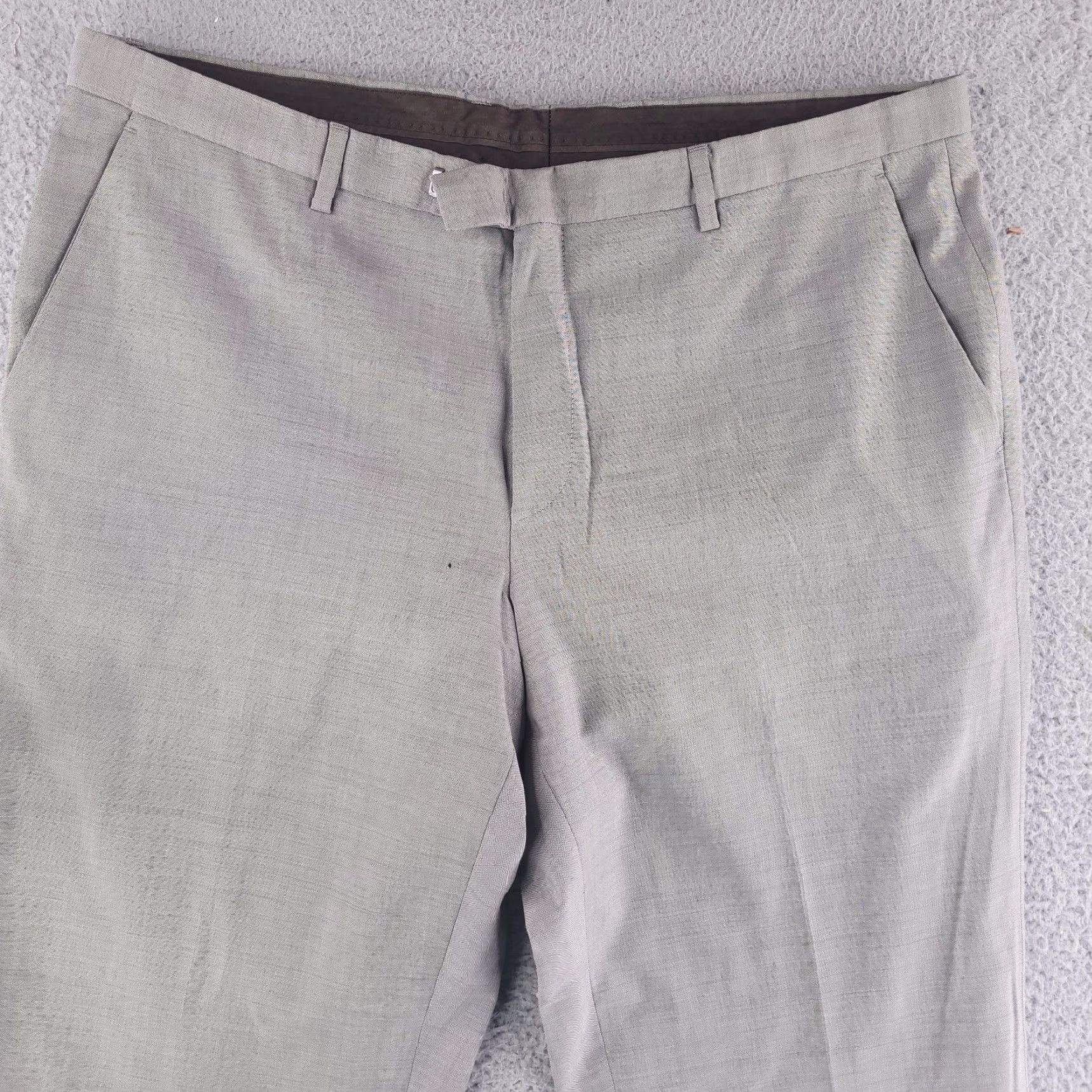 Vintage Hugo Boss Pants Mens 36x30 Gray 100% Virgin Wool Straight Flat Front Dress Pants 30 in Mens Size US 36 / EU 52 - 4 Thumbnail