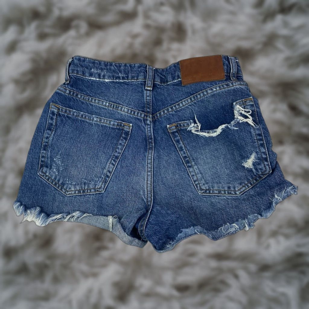 Zara ZARA Teens Junior Jean Shorts Cut-off Distressed Denim Blue Size 2 Mid Rise Size 26" / US 2 / IT 38 - 1 Thumbnail