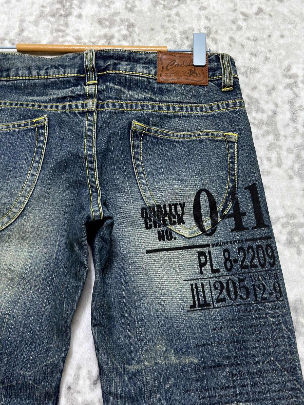 Undercover Vintage CO&LU Clawmark Distressed Back Pocket Print Denim Size US 29 - 11 Thumbnail