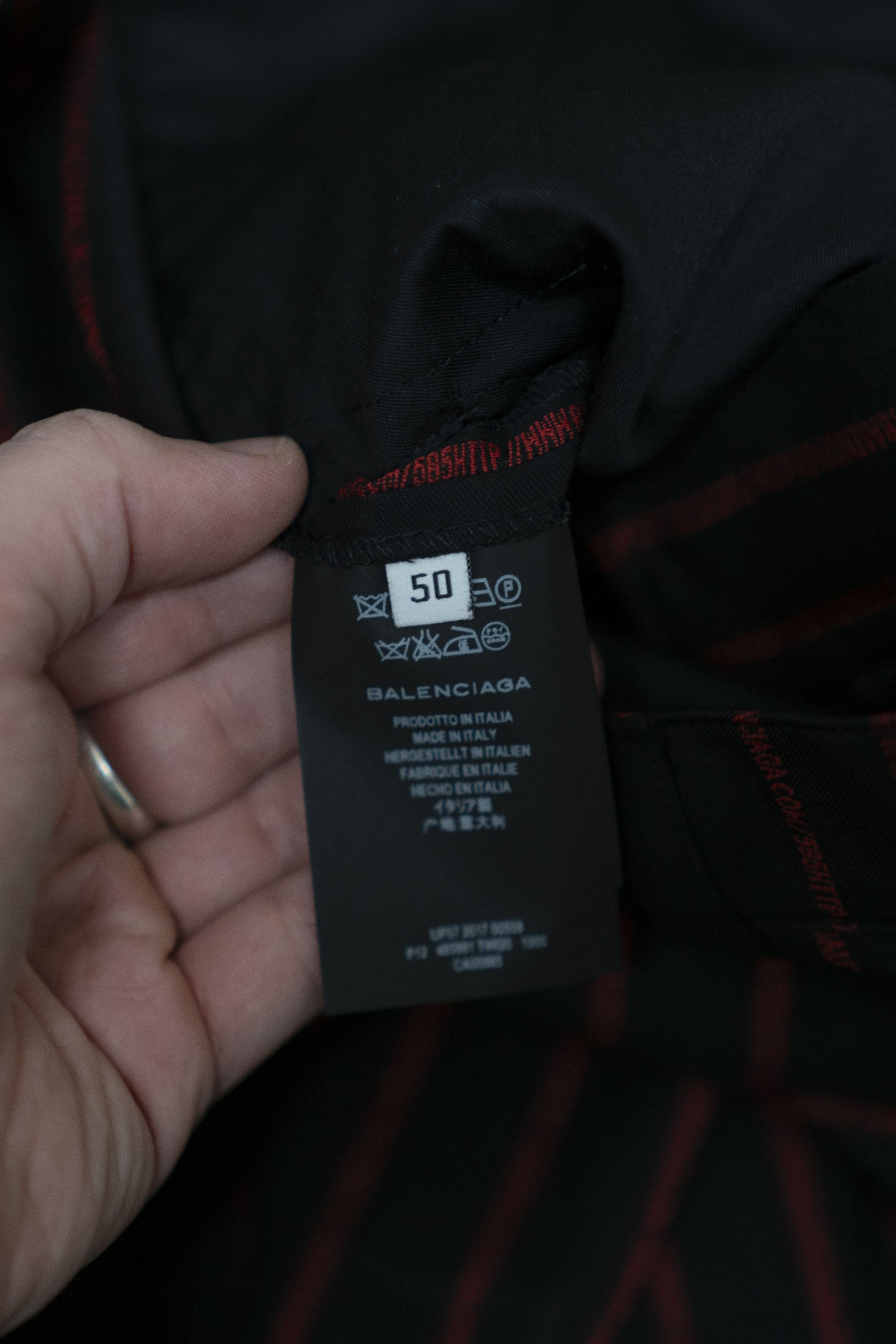 Balenciaga RARE Balenciaga FW17 "URL" Runway Suit Size 44R - 9 Thumbnail