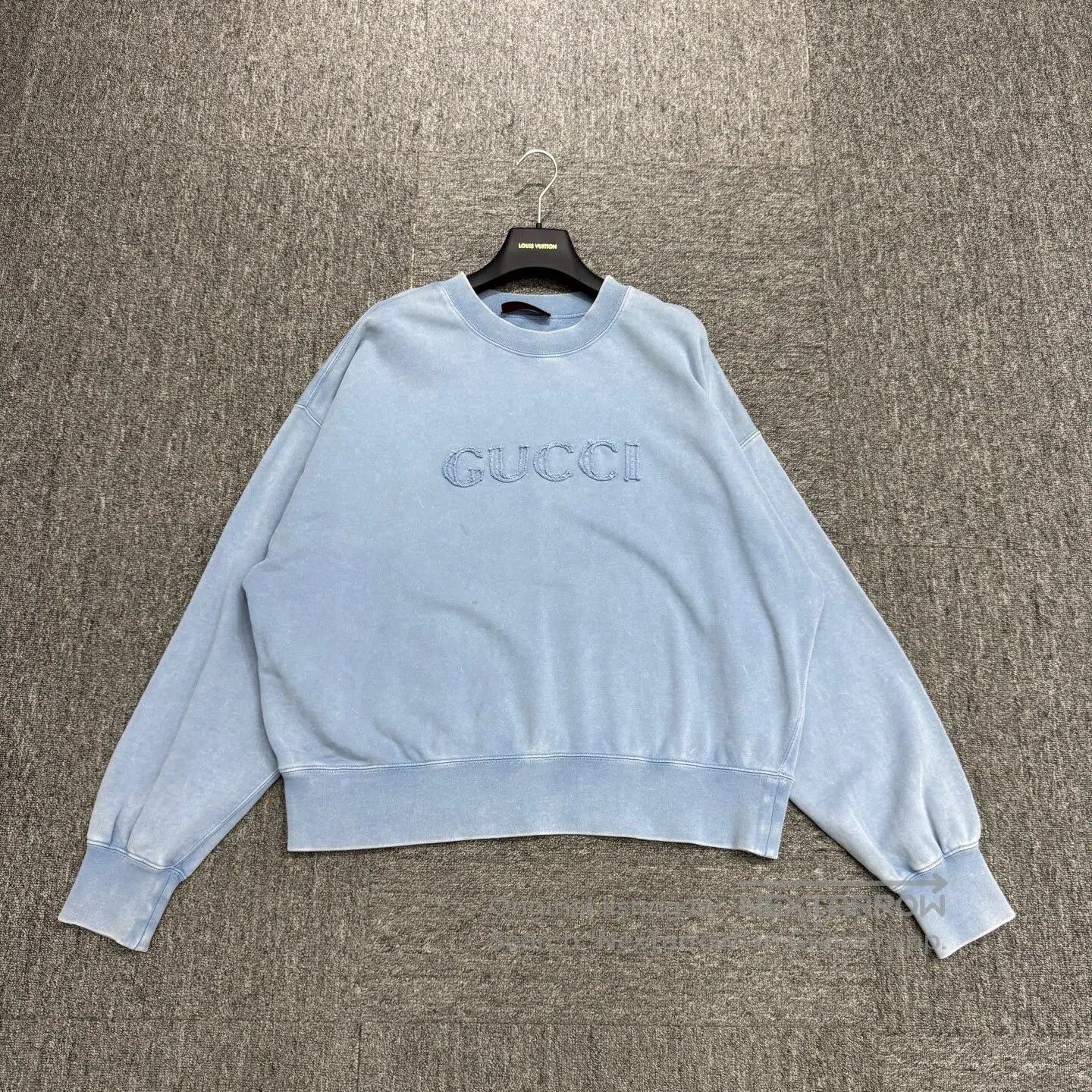 Gucci Guicci Embroidered letter print, washed for an aged look; Size US L / EU 52-54 / 3 - 1 Thumbnail