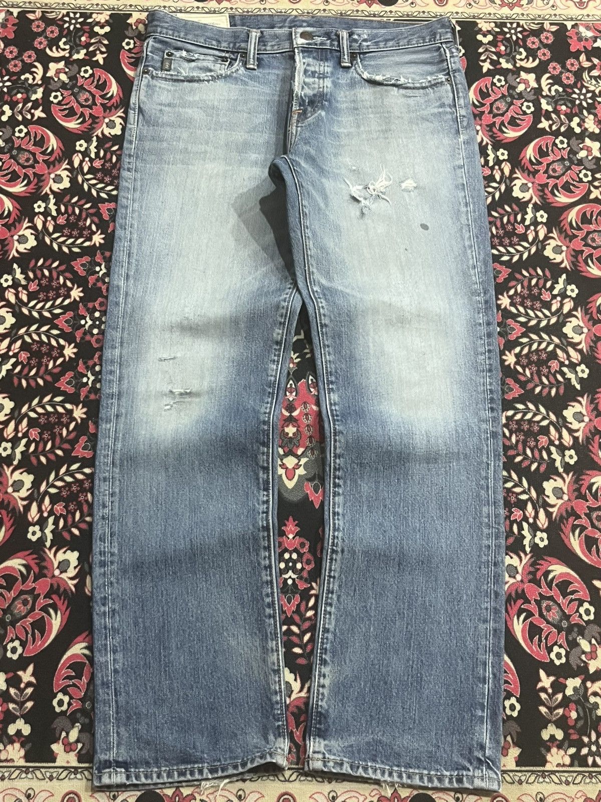 Abercrombie & Fitch Abercrombie & Fitch Light Blue Distressed Slim Straight Jean Size US 31 - 1 Thumbnail
