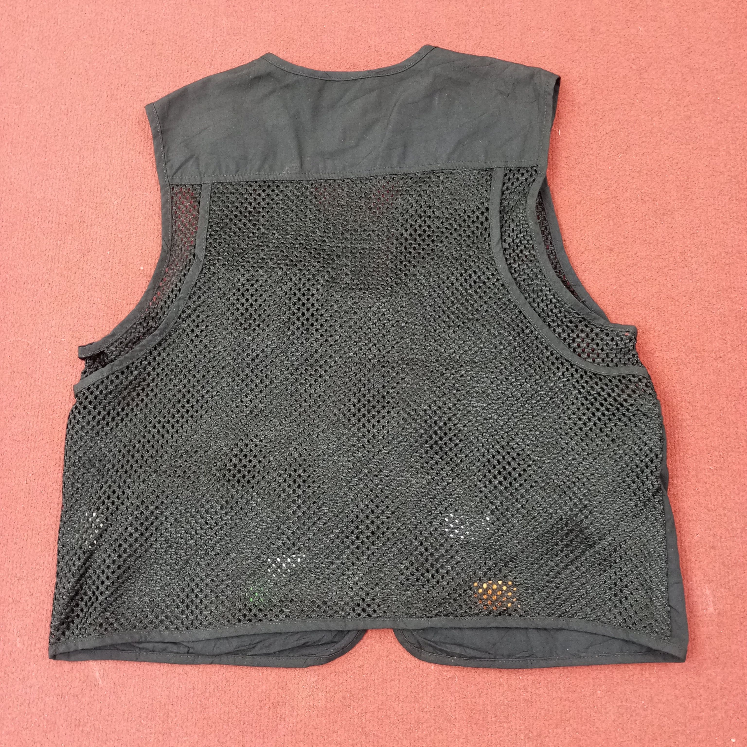 Vintage Lucky Strike Motorsports Style Vest c239n76 Size US M / EU 48-50 / 2 - 4 Thumbnail