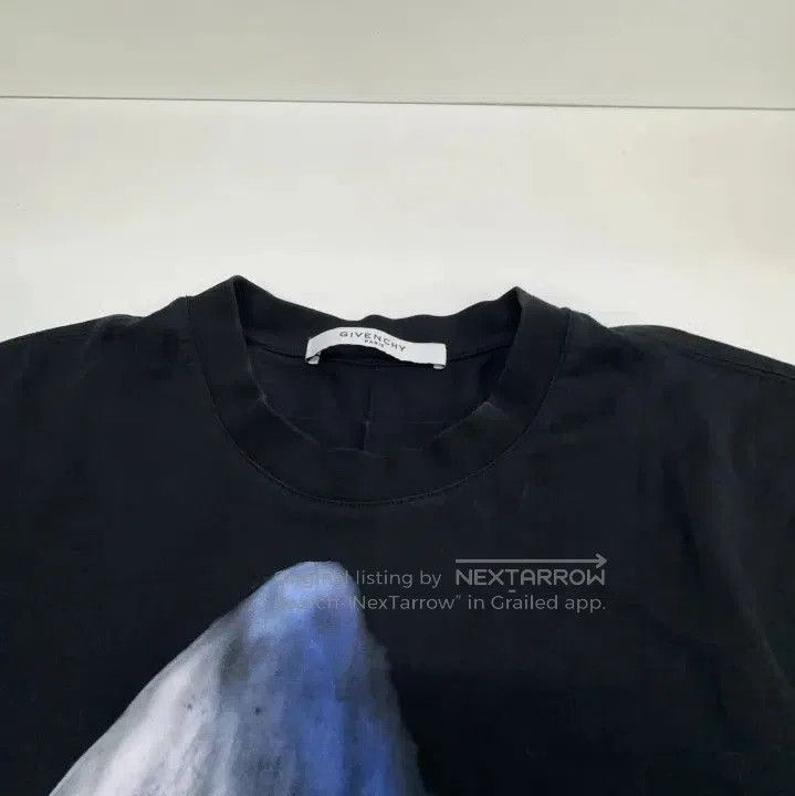 Givenchy Givenchy Shark Print Unisex Short Sleeve T-Shirt. Size US S / EU 44-46 / 1 - 4 Thumbnail
