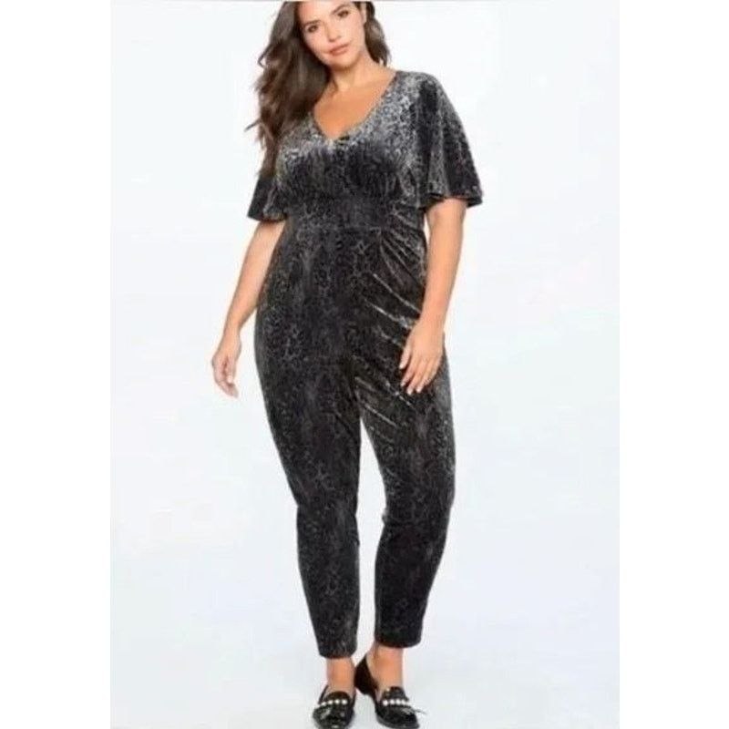 Other PLUS Size 22 | Velour Leopard Print Flutter Sleeve Jumpsuit Size 30" / US 8 / IT 44 - 1 Preview