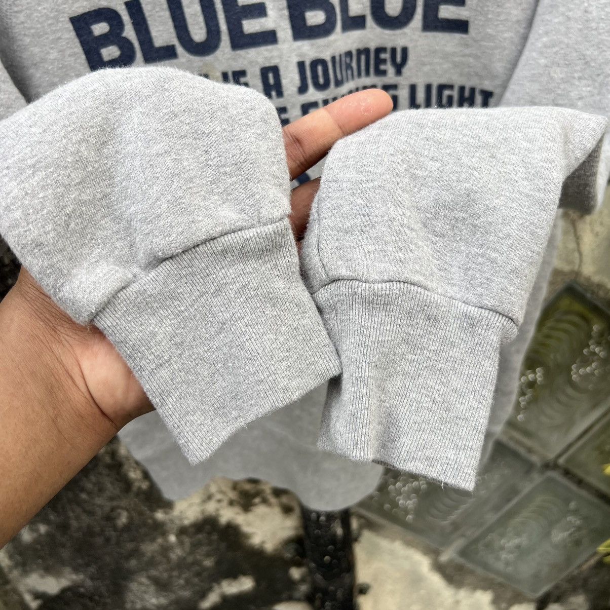 Blue Blue Japan “BLUE BLUE JAPAN” SPELL OUT SWEATSHIRT Size XS / US 0-2 / IT 36-38 - 7 Thumbnail