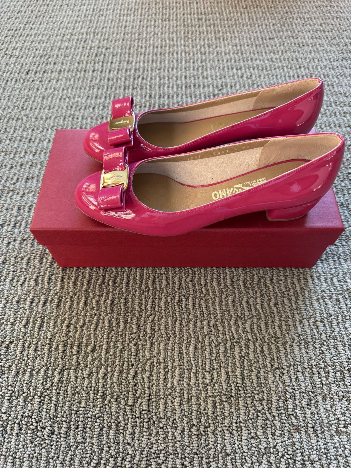 Salvatore Ferragamo Salvatore Ferragamo Vara Patent Leather Pumps Size US 6.5 / IT 36.5 - 1 Thumbnail