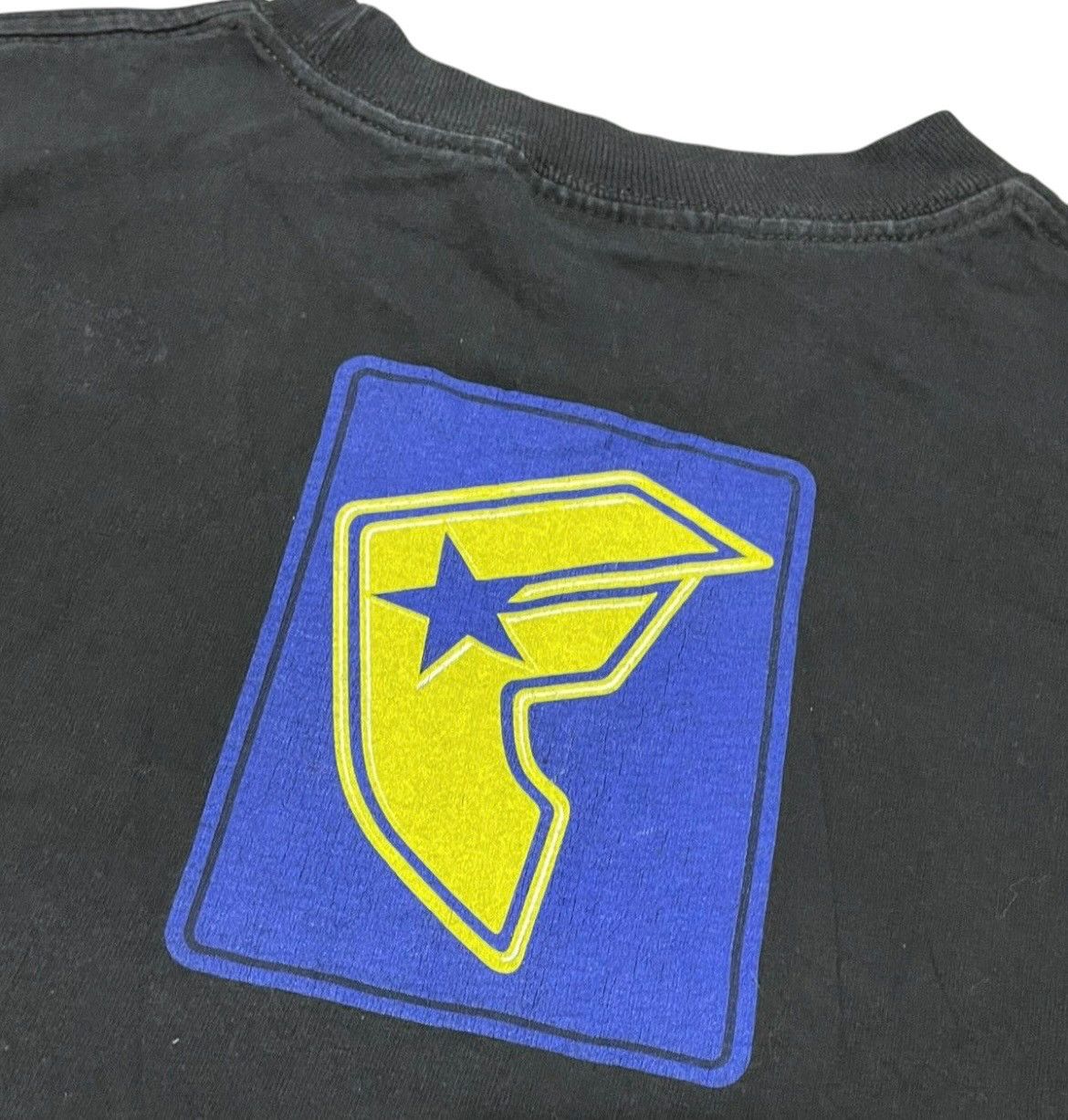 If Six Was Nine Vintage Killer Distribution Famous Stars & Straps Tee Size US M / EU 48-50 / 2 - 9 Thumbnail