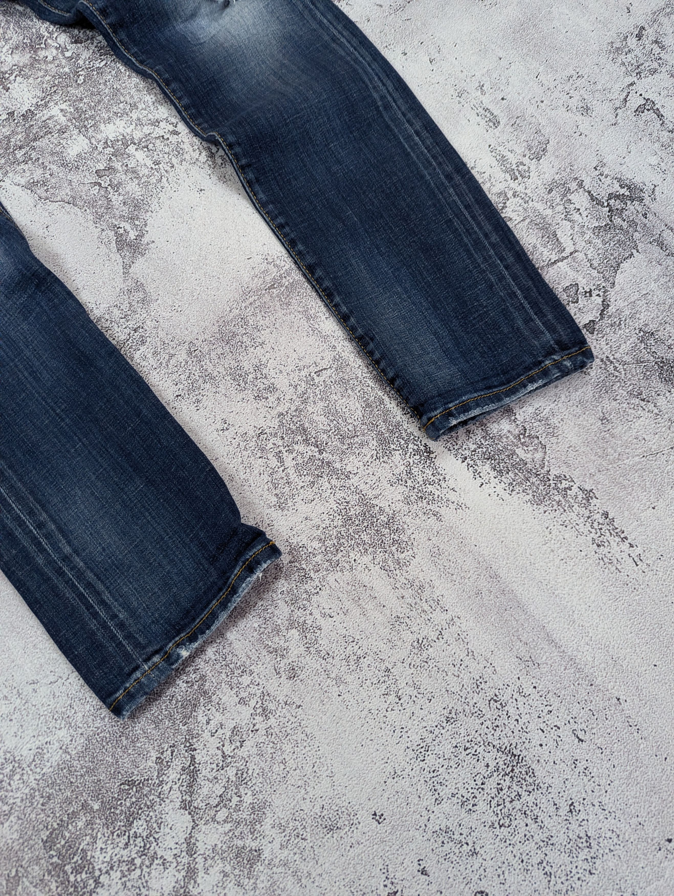 Dsquared2 Dsquared2 Skinny Dan Distressed Jeans Size US 33 - 7 Thumbnail