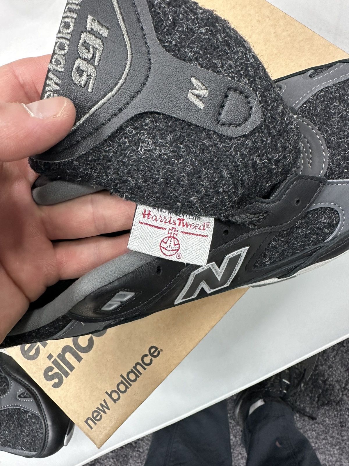 New Balance New Balance 991V2 made in England Size US 8.5 / EU 41-42 - 7 Thumbnail