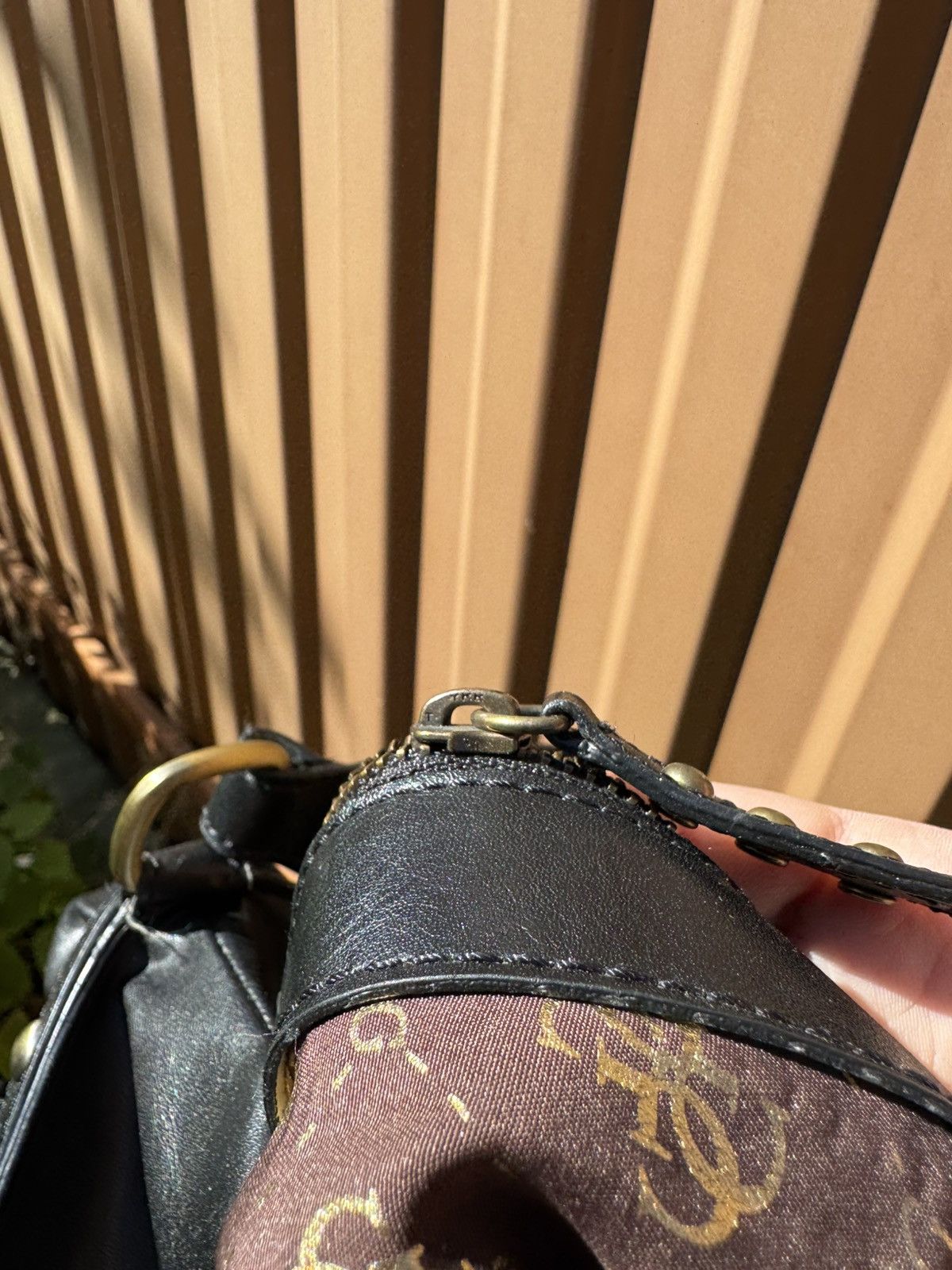 Guess Rare Guess Leather Studded Y2k Shoulder Bag Size ONE SIZE - 18 Thumbnail