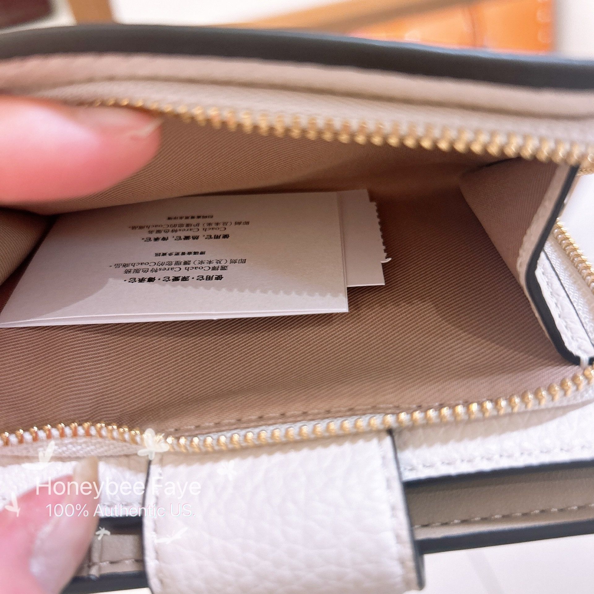Coach Medium Corner Zip Wallet With Sketch Print CAO94 Size ONE SIZE - 4 Thumbnail