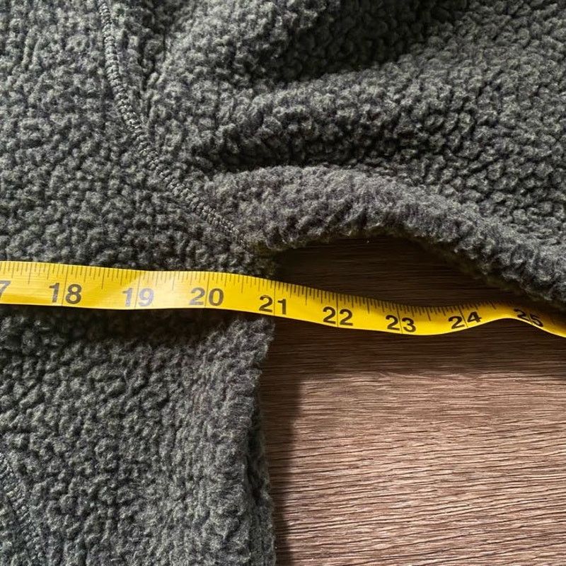 Olive Green Carhartt Deep Pile Fleece