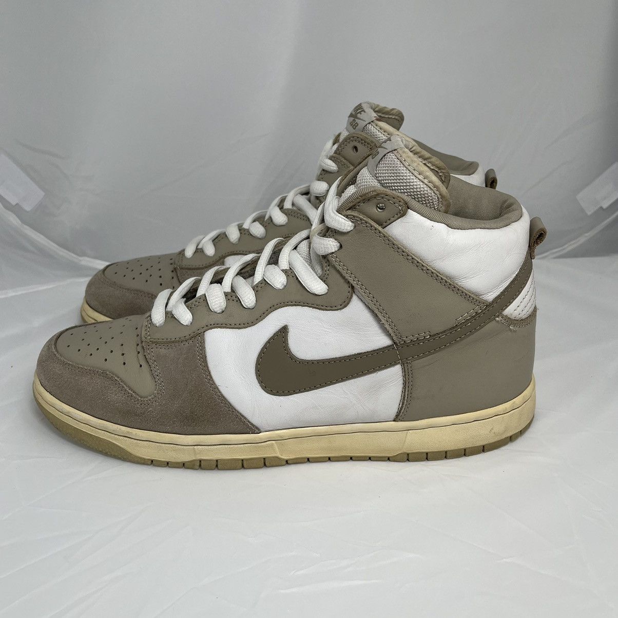 🔥GRAIL Vintage Size 11.5 Nike Dunk High Pro SB White Khaki