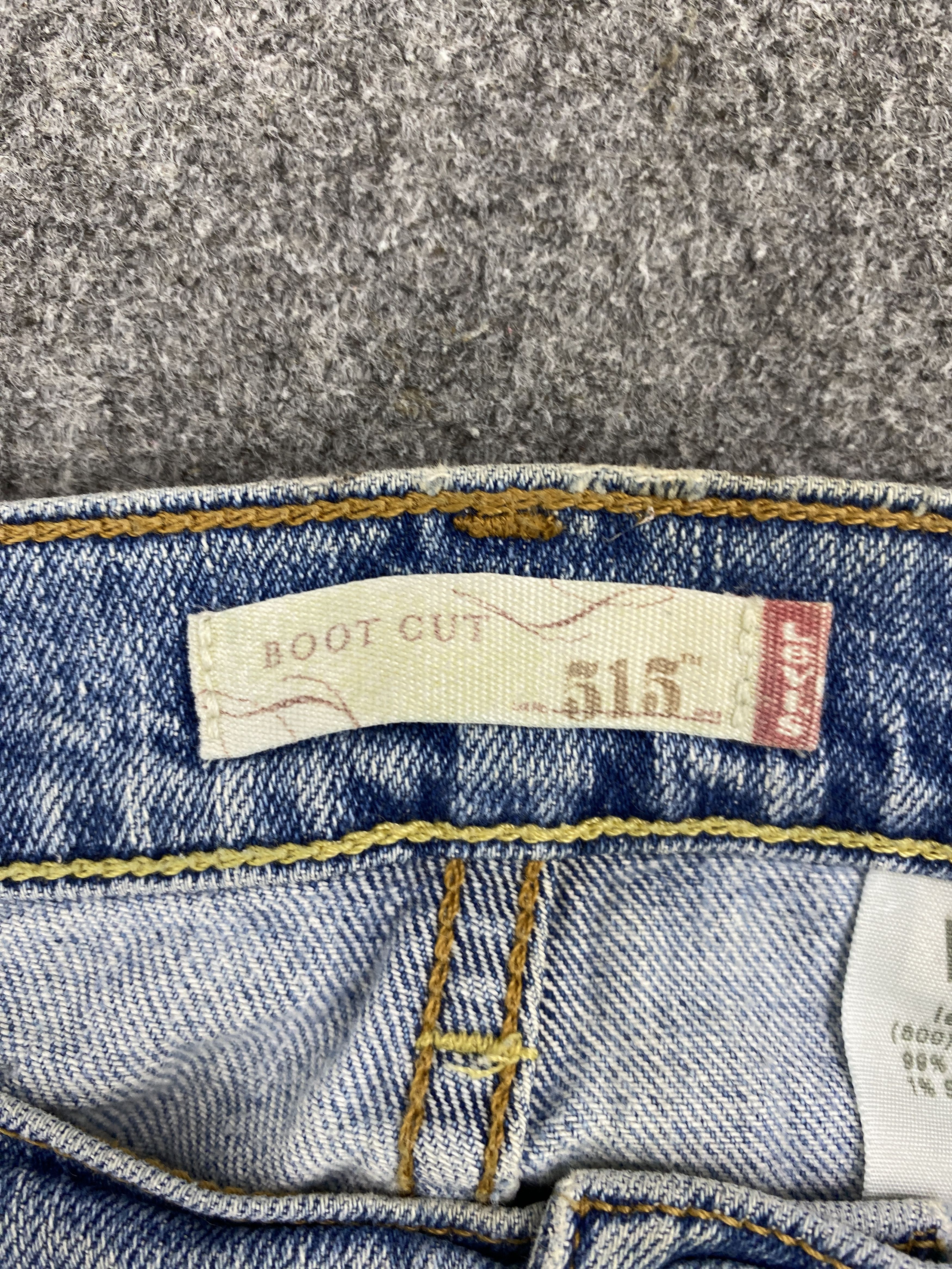 Levi's Vintage Levis 515 Flared Bootcut Faded Blue Jeans S0041 Size US 36 / EU 52 - 7 Thumbnail