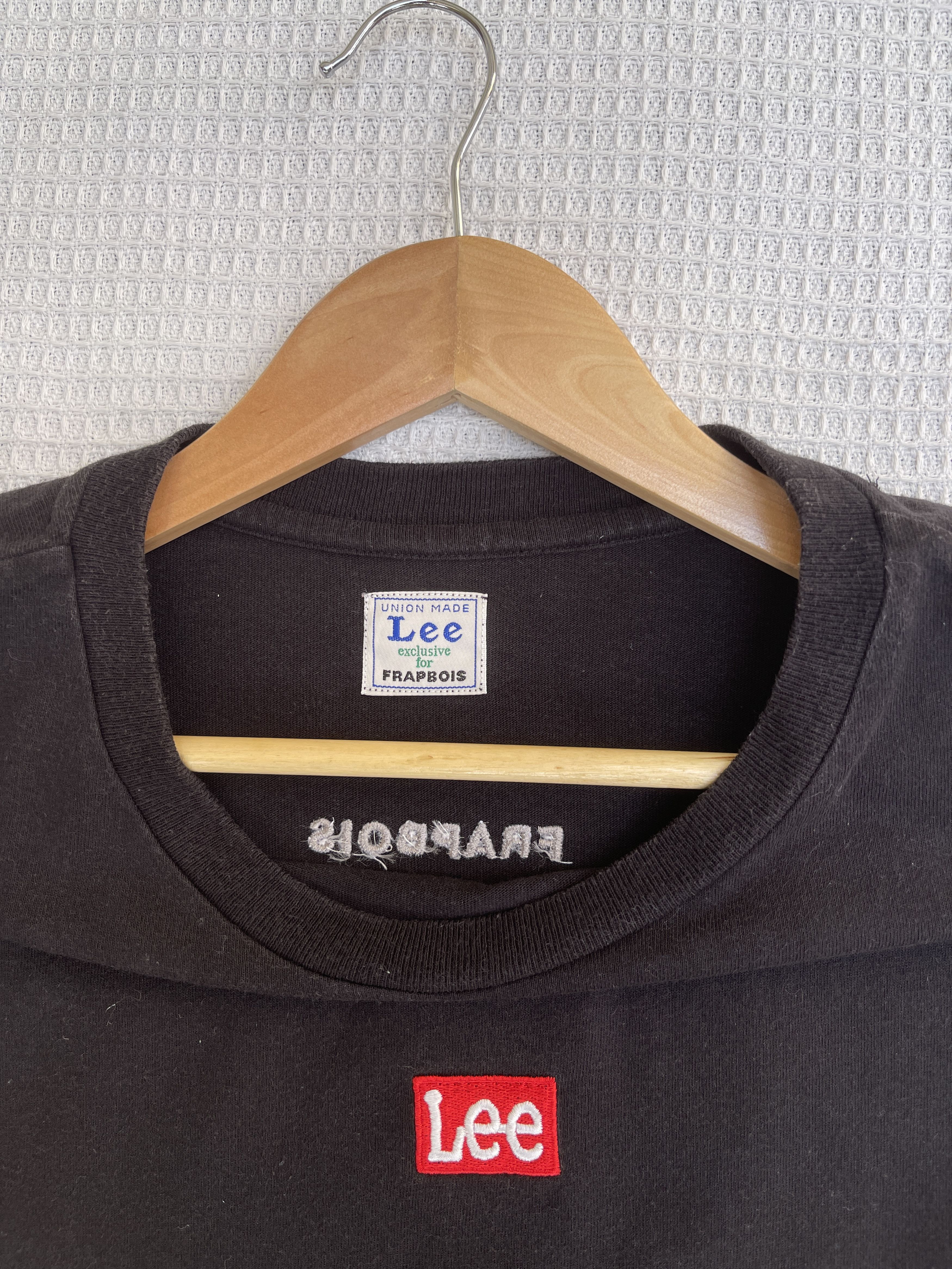 Designer LastDrop🔥Rare🔥Vintage Lee X Frapbois Center Box Logo T-Shirt Size L / US 10 / IT 46 - 1 Thumbnail