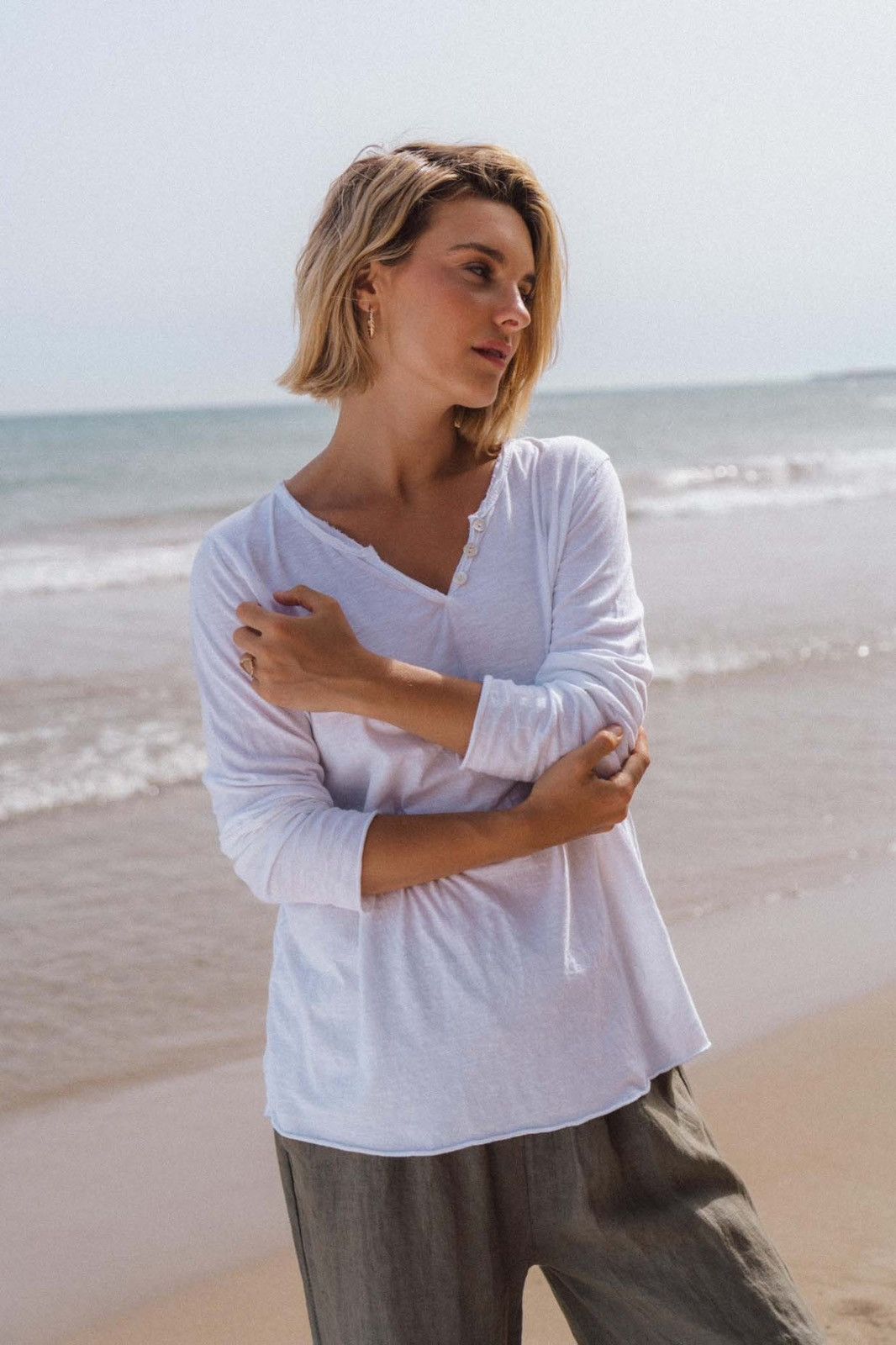 Designer Nina Kendosa Paris Womens White V-Neck Long Sleeve Top Size M / US 6-8 / IT 42-44 - 1 Thumbnail