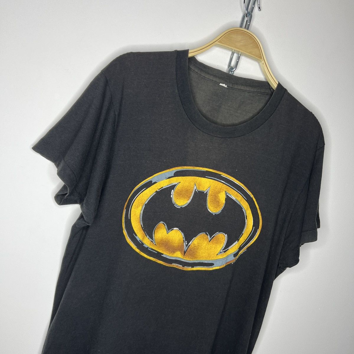 DC Comics × Vintage VINTAGE 1989 DC COMICS BATMAN OG LOGO TEE Size US M / EU 48-50 / 2 - 3 Thumbnail