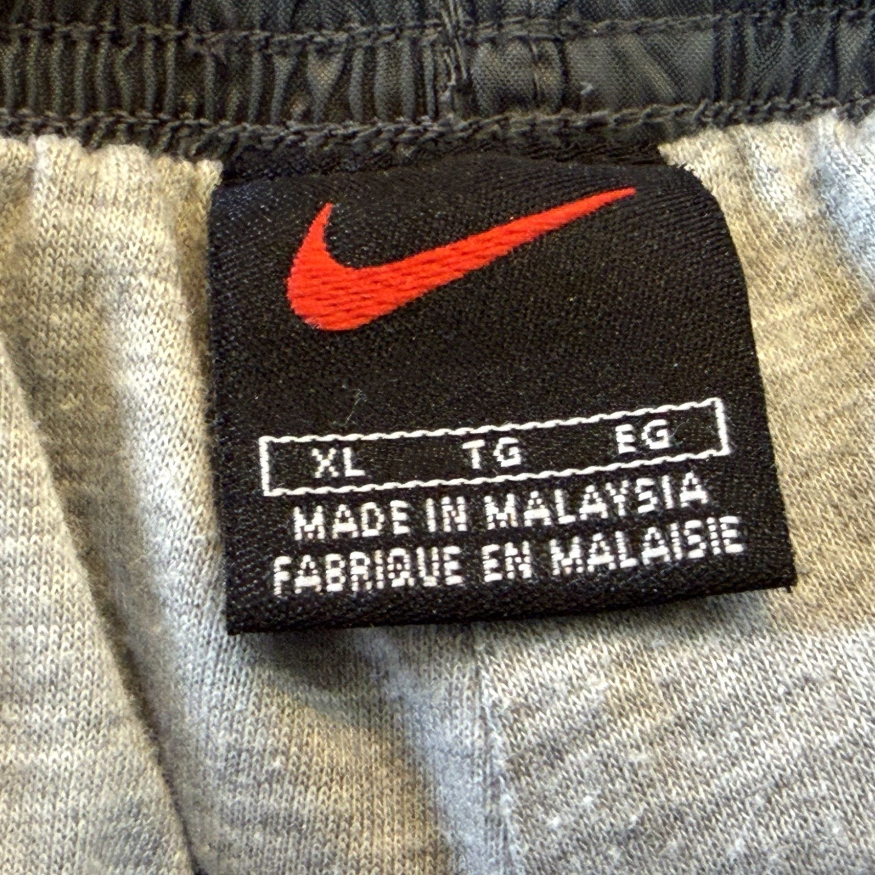 Nike Nike Track Windbreaker Pants Mens XL Gray Elastic Waist Drawstring Zip Hem Lined Pockets Nylon Polyester Blend Zip Pockets Size US 36 / EU 52 - 7 Thumbnail