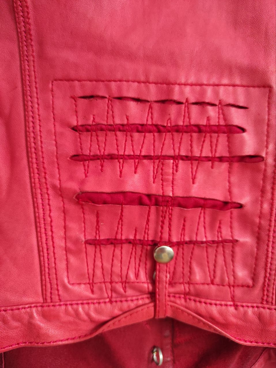 Marithe + Francois Girbaud Marithe Francois Girbaud Leather Red Bomber Jacket Size M-L Size L / US 10 / IT 46 - 15 Thumbnail