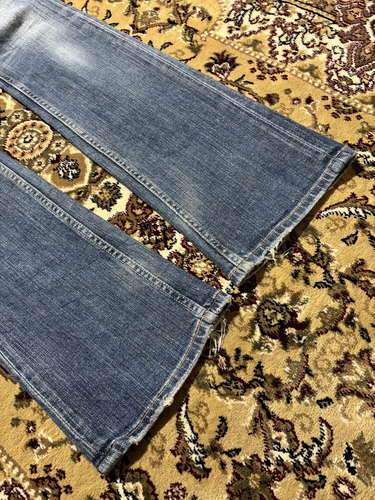 Levi's Y2k Levis Flared Faded Distressed Jeans Size US 28 / EU 44 - 3 Thumbnail