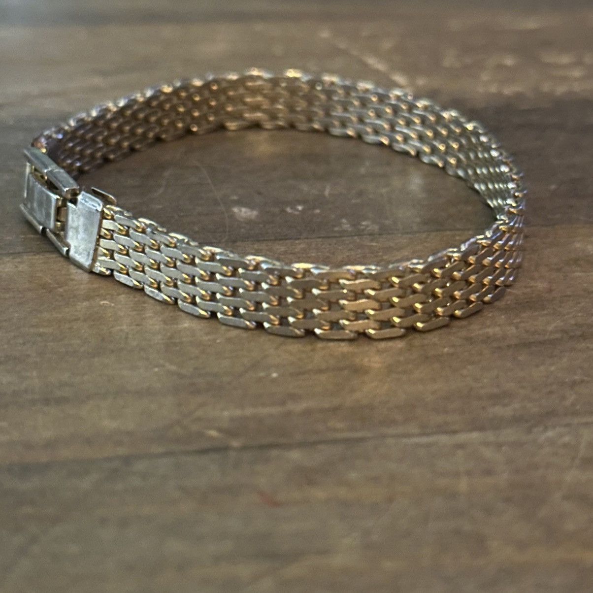 Vintage Vintage gold tone mesh basketweave bracelet Size ONE SIZE - 6 Thumbnail