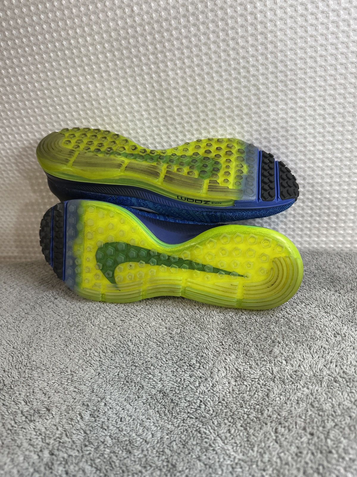 Nike Nike Wmns Zoom All Out Flyknit 'Racer Blue Volt' Size US 9.5 / IT 39.5 - 7 Thumbnail