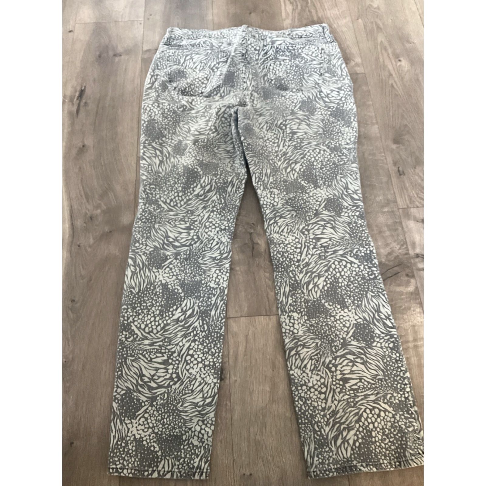 NYDJ NYDJ Jeans Women’s Size 14 Shadow Animal Charcoal High Rise Stretch Skinny Size 36" / US 14 / IT 50 - 6 Thumbnail