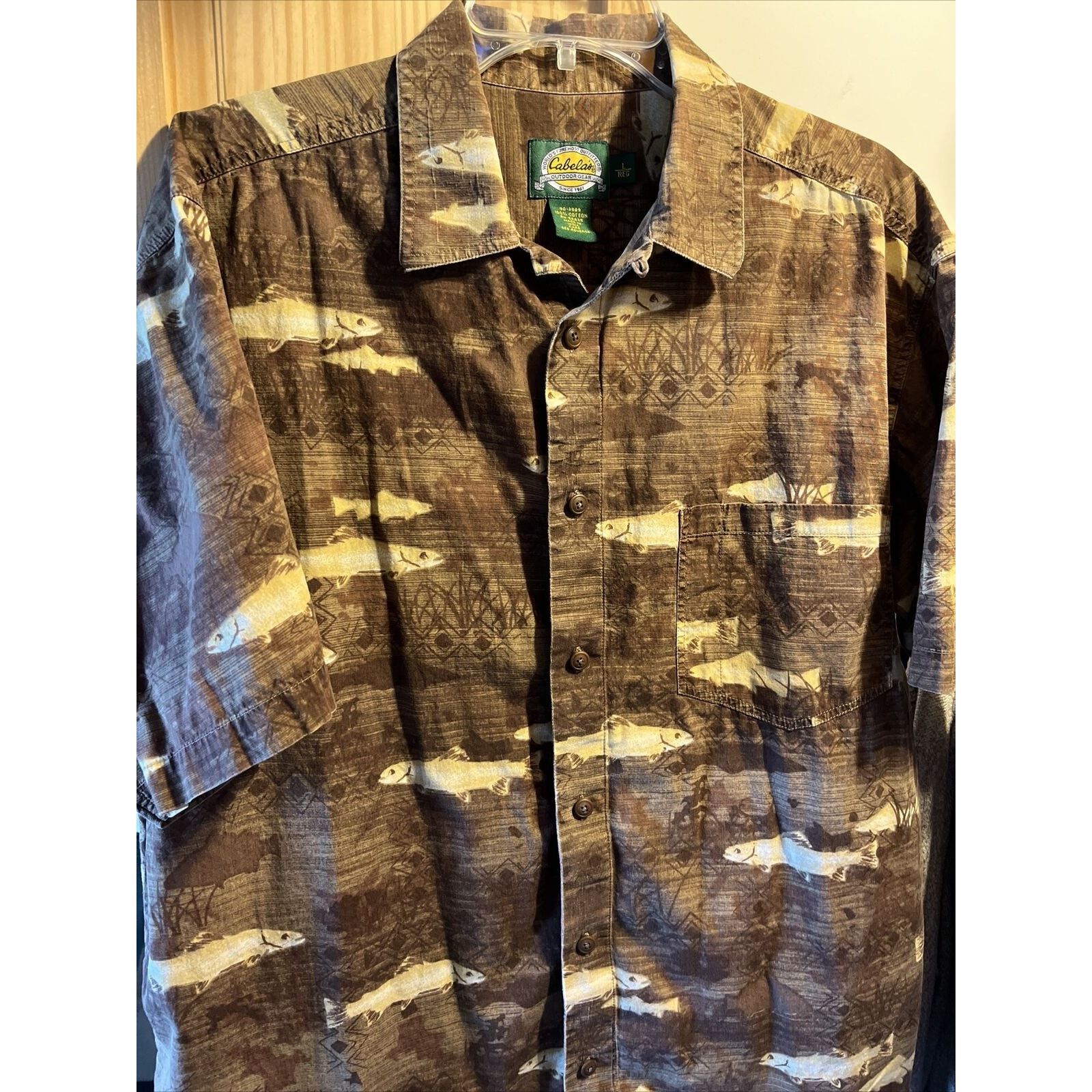 Cabelas Cabelas Shirt Mens L Button Brown Fish All Over Print Cotton Size US L / EU 52-54 / 3 - 2 Thumbnail