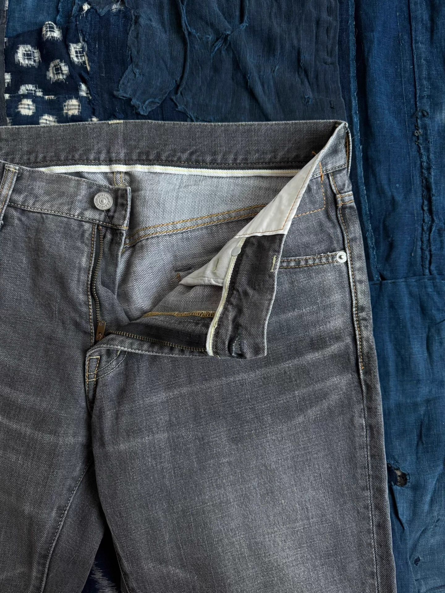 Visvim VISVIM 15SS 04D5 Black Washed Distressed Denim W34L30 Size US 34 / EU 50 - 7 Thumbnail