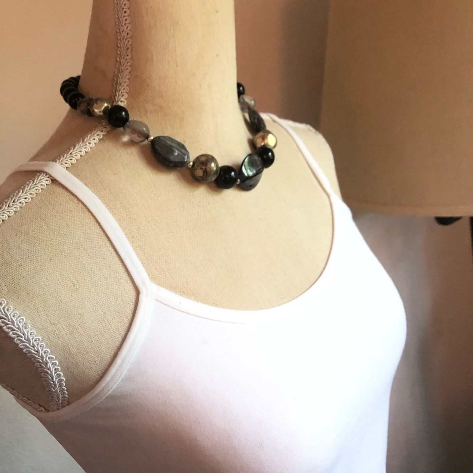 Jewelry Classy mixed material multi tone beaded necklace Size ONE SIZE - 3 Thumbnail