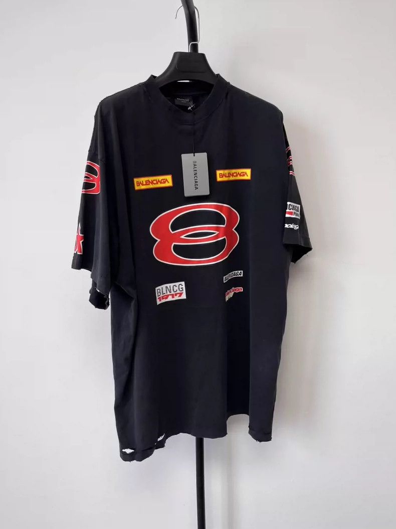 Balenciaga Balenciaga Printed cotton short sleeve tee in a loose-fitt Size US M / EU 48-50 / 2 - 1 Thumbnail