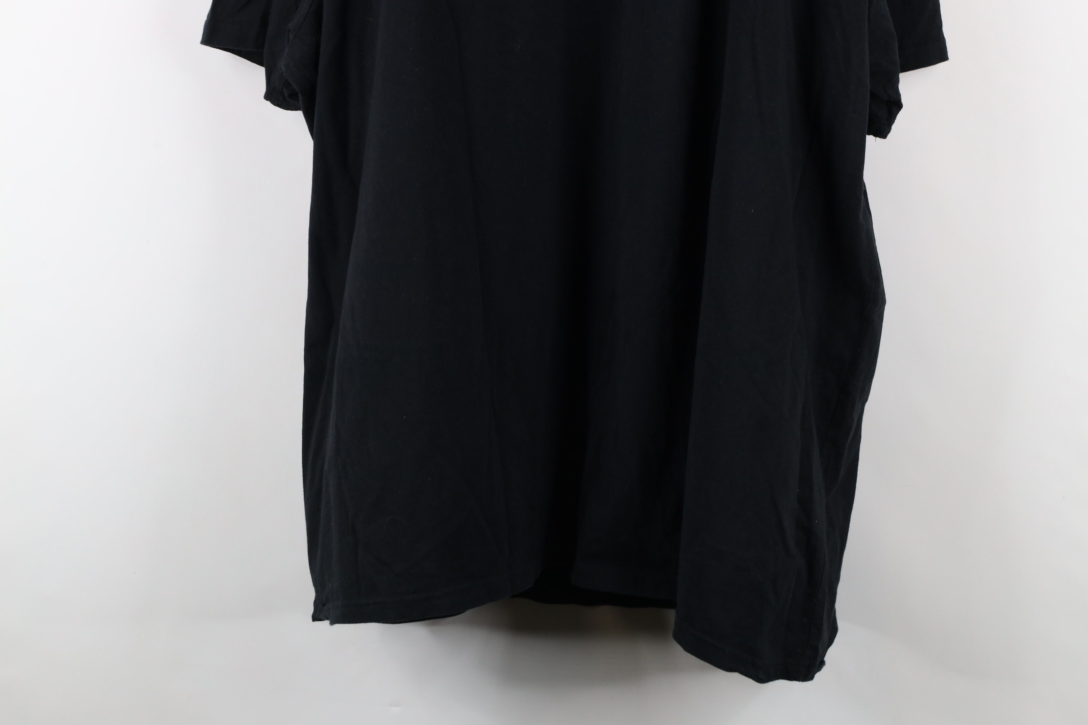 Vintage Vintage 90s Gees Saturday Night Fever Movie T-Shirt Black Size US XXL / EU 58 / 5 - 9 Thumbnail