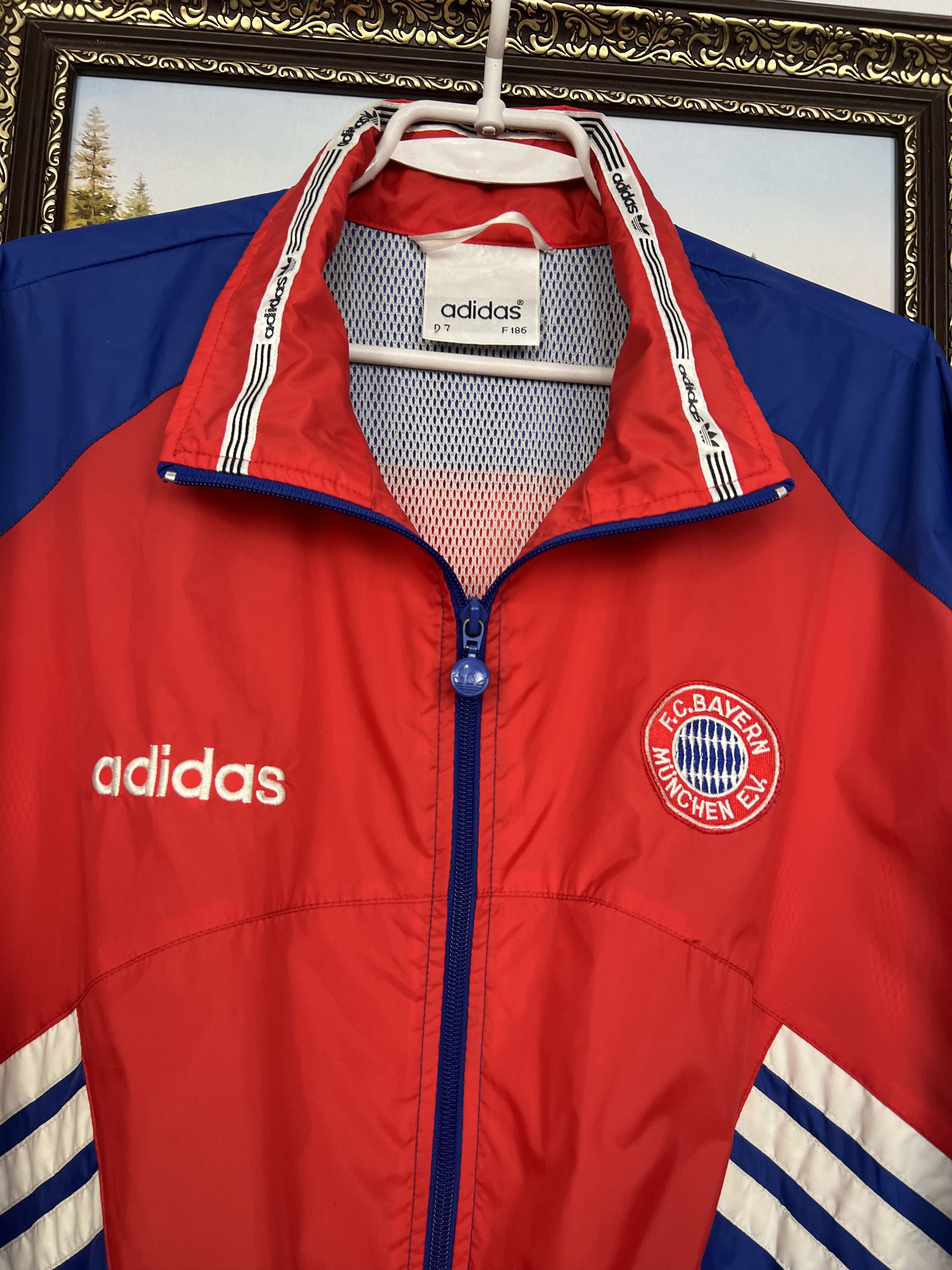 Adidas Vintage Bayern Munich Football Jacket Windbreaker Track Top Size US L / EU 52-54 / 3 - 3 Thumbnail