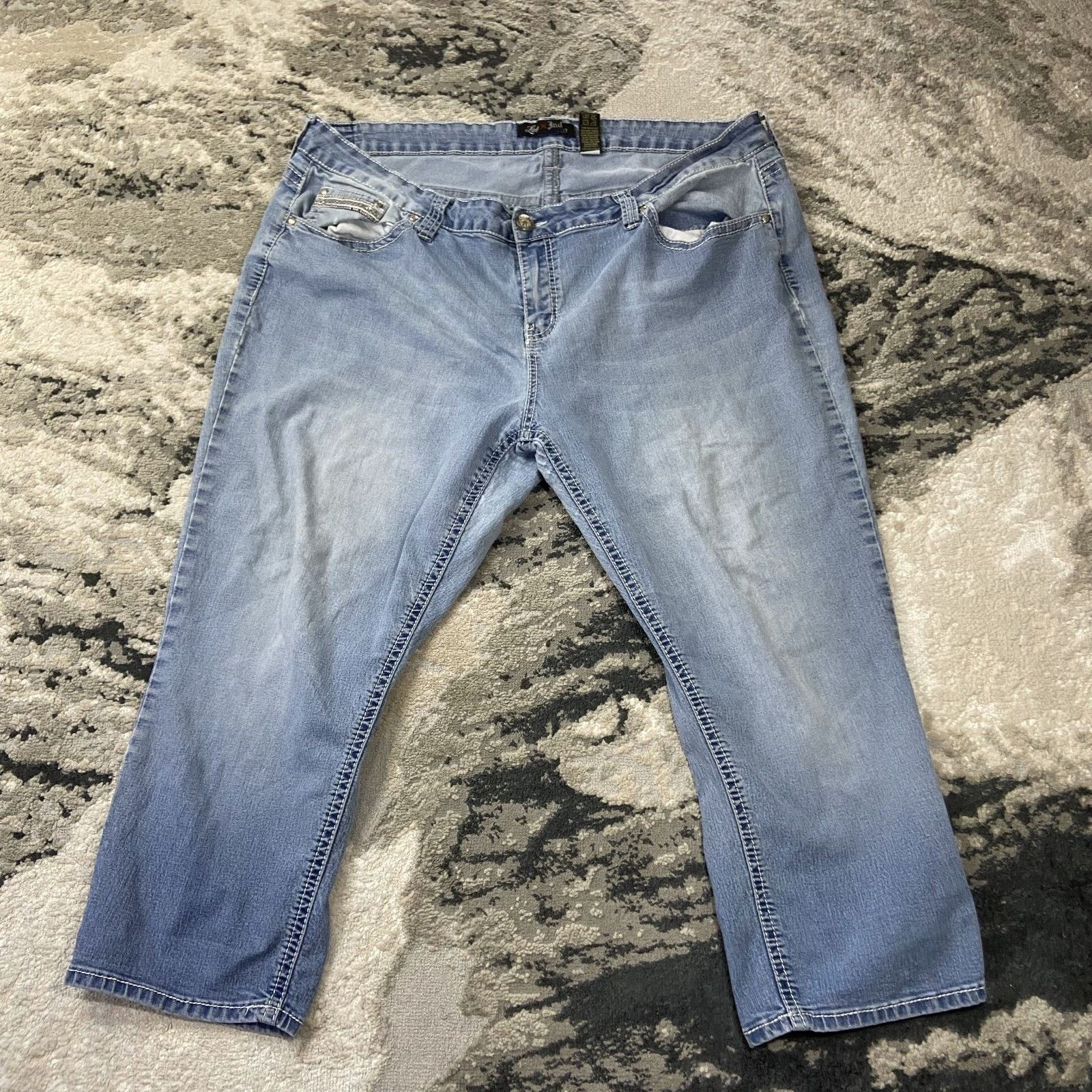 Indigo Love Indigo Capri Y2K Jeans Womens 22 Blue Stretch Embroide Size 22" - 1 Thumbnail