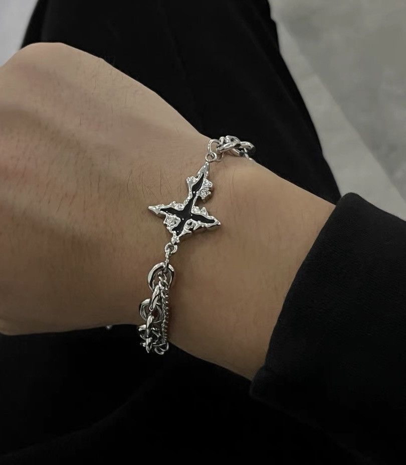 Jewelry Retro gothic punk y2k layered melted cross bracelet Size ONE SIZE - 1 Thumbnail